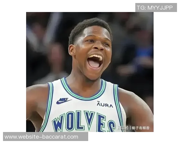 爱德华兹谈控卫角色适应强调减少失误与团队配合的重要性 爱德华兹谈控卫角色适应强调减少失误与团队配合的重要性