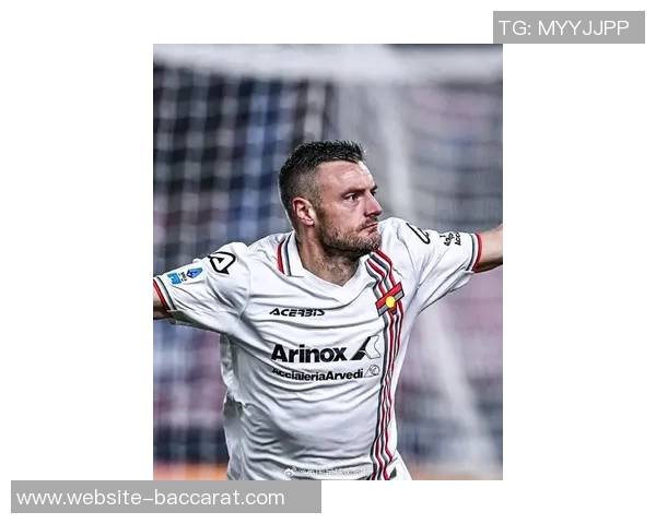 足球专家称瓦尔迪在克雷莫内塞表现出色预计能踢到41岁