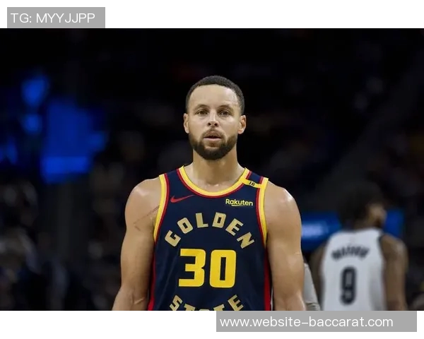 穆迪谈库里缺阵影响强调减少失误与巴特勒协作提升进攻效率