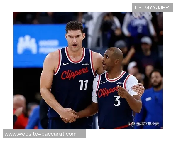 保罗状态低迷连续缺阵三场本季表现令人失望场均仅得23分 保罗状态低迷连续缺阵三场本季表现令人失望场均仅得23分