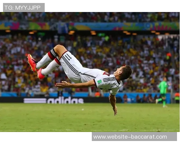 克洛泽世界杯传奇之路24场16球零点球攻破阿巴英等强队