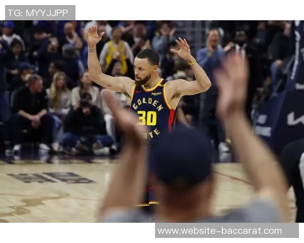 快船勇士再度交锋ESPN胜率微弱差距揭示悬念 快船勇士再度交锋ESPN胜率微弱差距揭示悬念