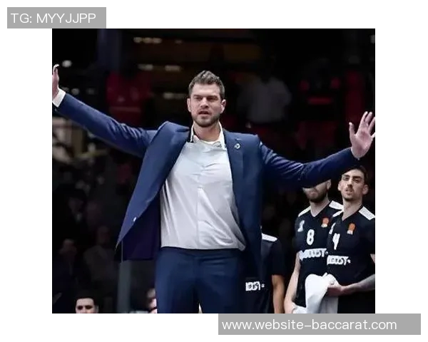 斯普利特的战术理念:快速决策与频繁移动成就独特风格 斯普利特的战术理念:快速决策与频繁移动成就独特风格