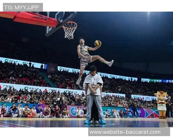 杨瀚森工作室:把握多重机遇打造精彩赛事表现的全新策略 杨瀚森工作室:把握多重机遇打造精彩赛事表现的全新策略