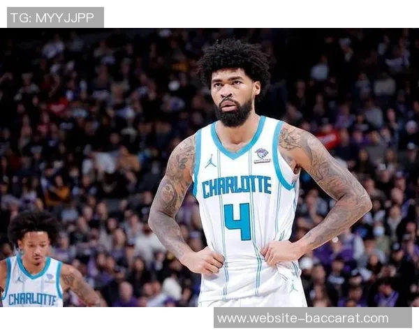 小白近期表现惊艳场均20分5板5助攻防守端贡献突出且犯规控制得当 小白近期表现惊艳场均20分5板5助攻防守端贡献突出且犯规控制得当