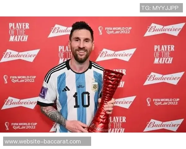 莱万追平梅西攻破39国门仅次于C罗48国大门的辉煌成就