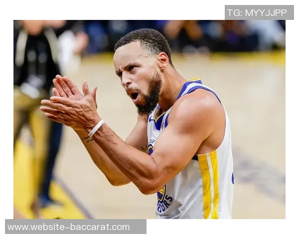 库里伤缺的背后分析：如何在不幸中寻求机遇与未来的复出之路