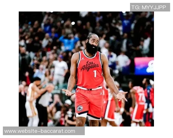 维拉纽瓦建议快船重建送走哈登与小卡让年轻球员获得更多机会